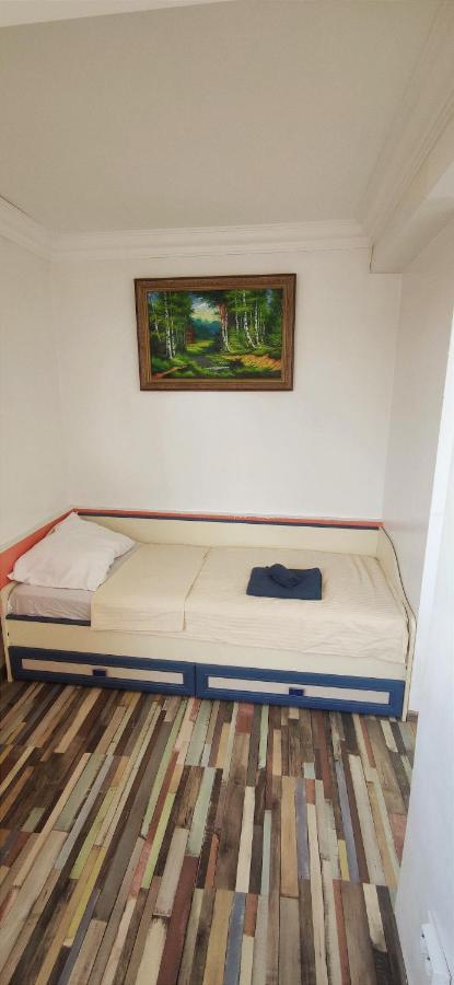 Inessa Center Budget Room Κισινάου Εξωτερικό φωτογραφία