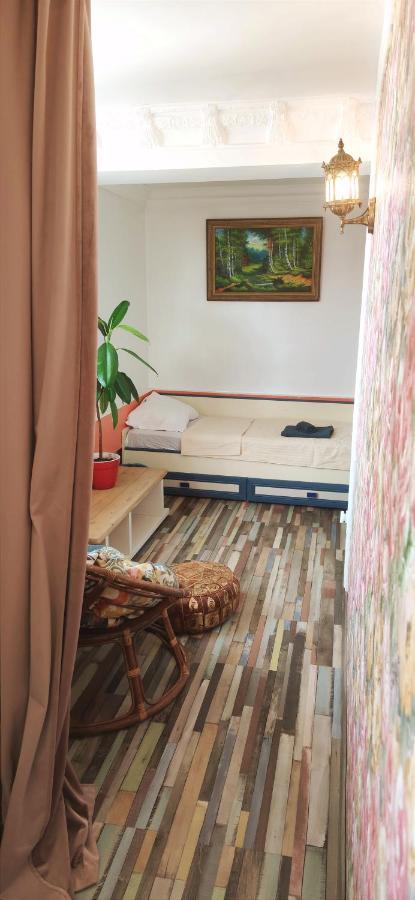 Inessa Center Budget Room Κισινάου Εξωτερικό φωτογραφία
